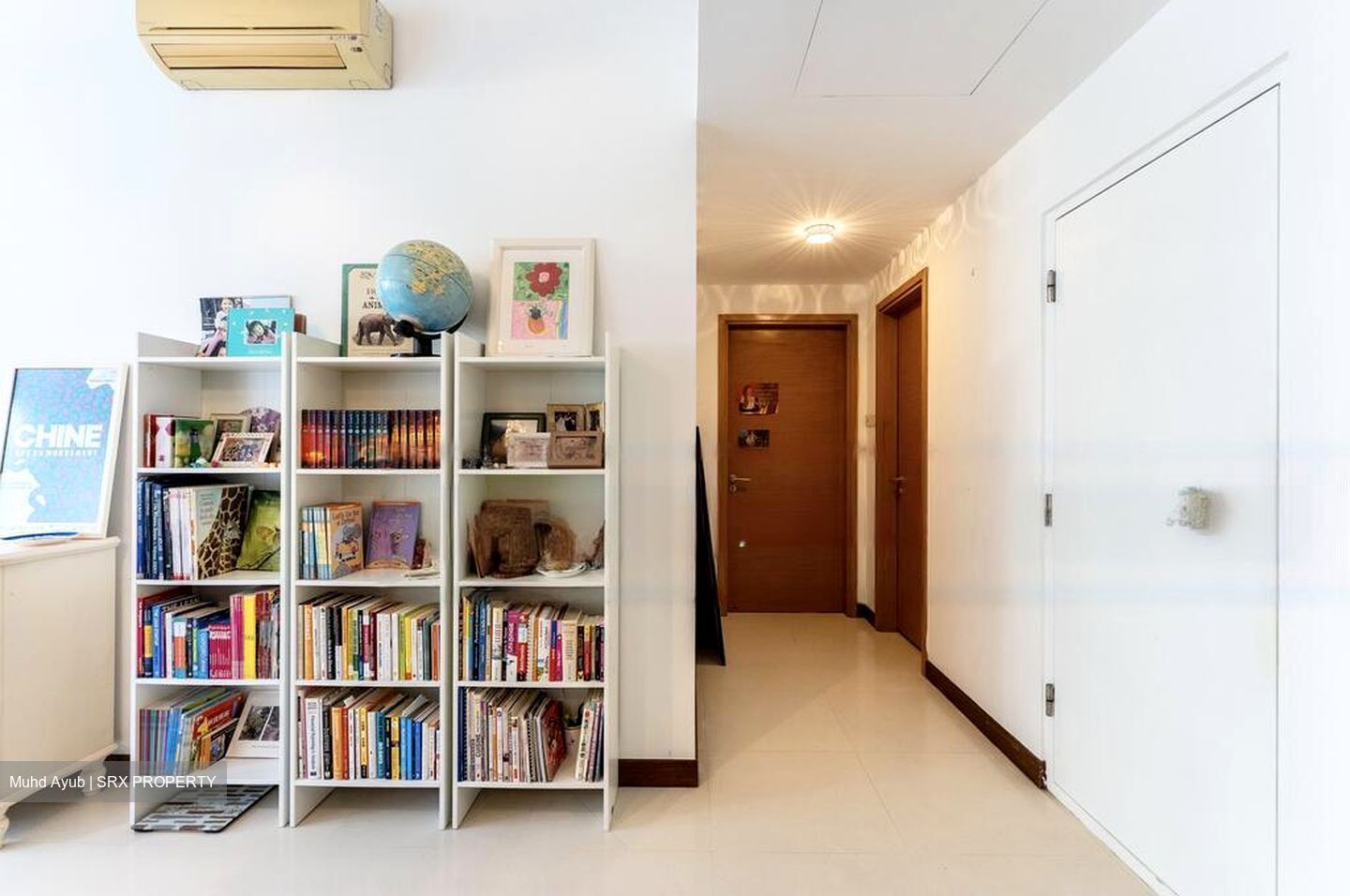 The Waterina (D14), Apartment #454662361